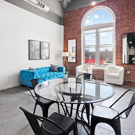 Frontdesk Historic Kcy Flats With Rooftop Deck Κάνσας Σίτι Εξωτερικό φωτογραφία