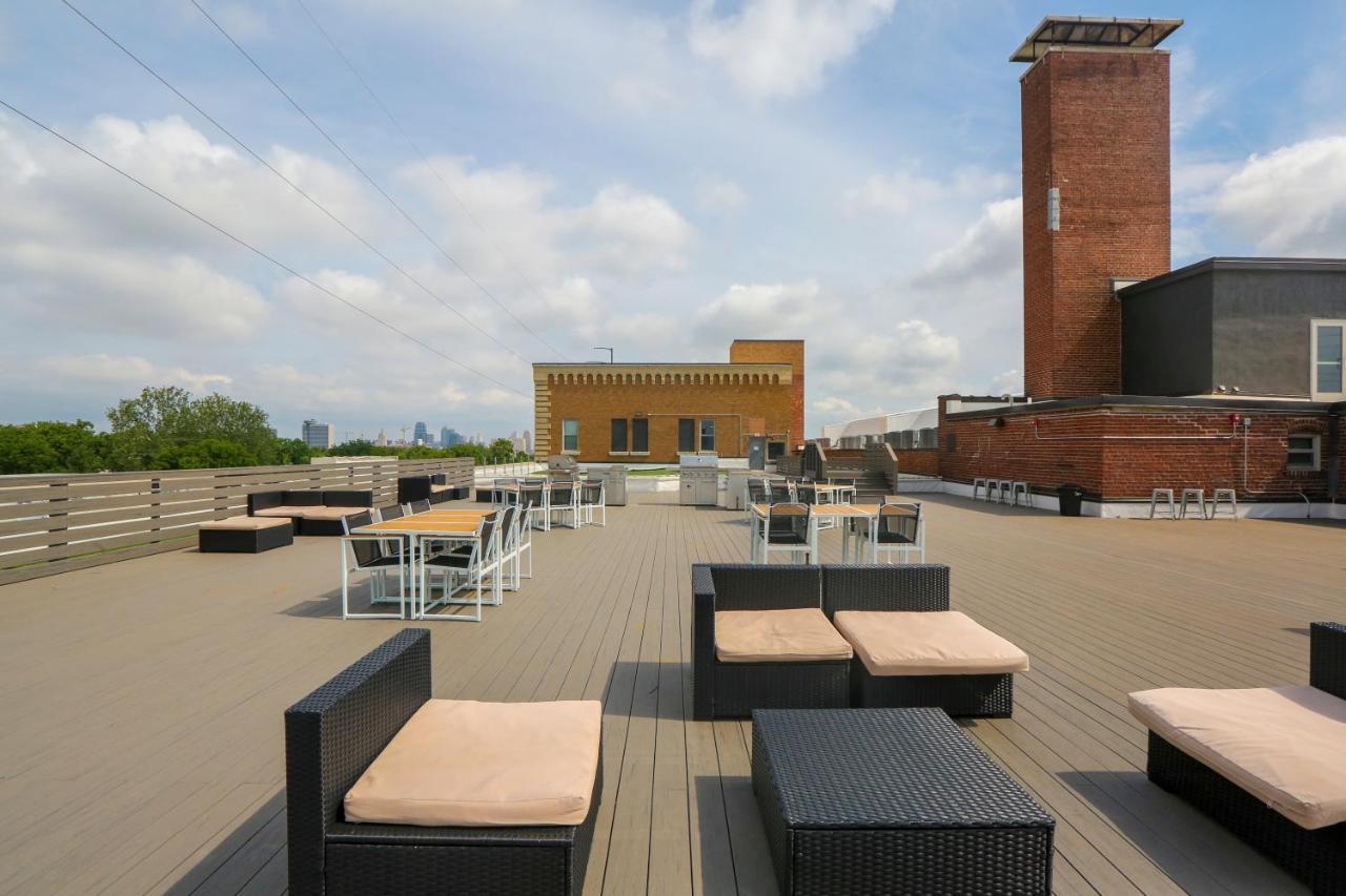 Frontdesk Historic Kcy Flats With Rooftop Deck Κάνσας Σίτι Εξωτερικό φωτογραφία